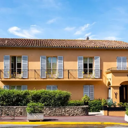 Hotell Le Y Saint-Tropez