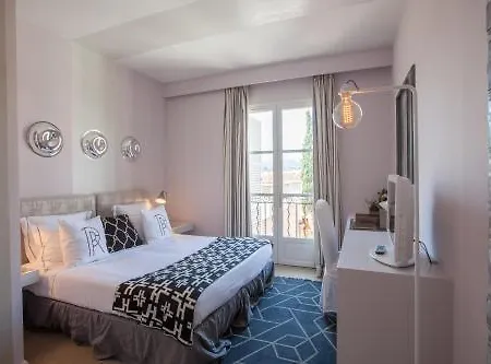 Hotell Le Y