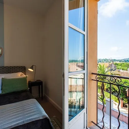 מלון Le Y סן טרופז