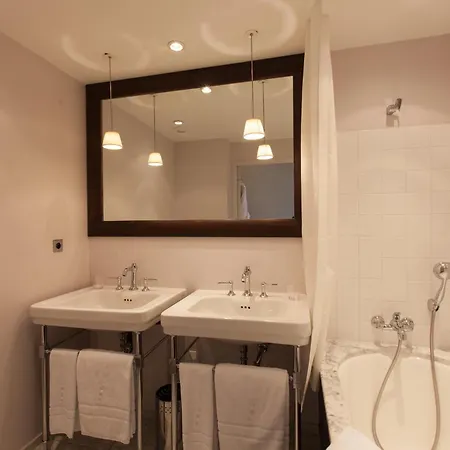 Hotel Le Y Saint-Tropez