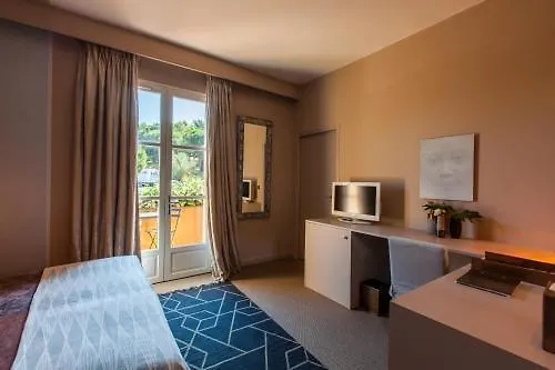 Le Y Hotel Saint-Tropez